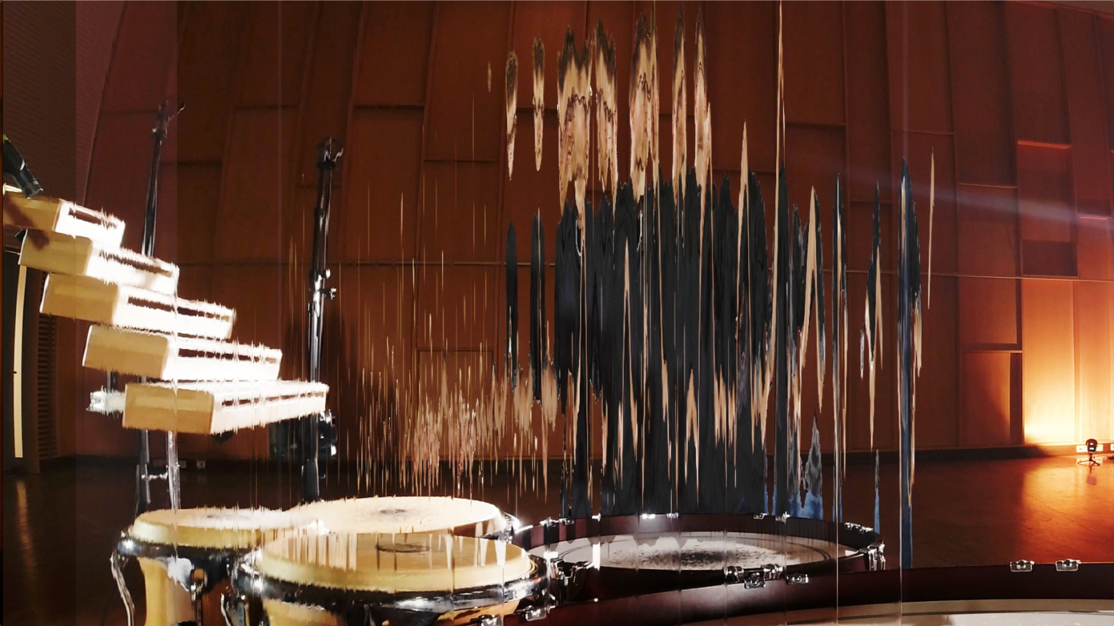Microconcert: Yannis Xenakis: “Rebons B für fünf Wood-blocks und fünf Felle”, Hamburg Philharmonic State Orchestra, Conductor: Kent Nagano, Visualization: Virgil Widrich