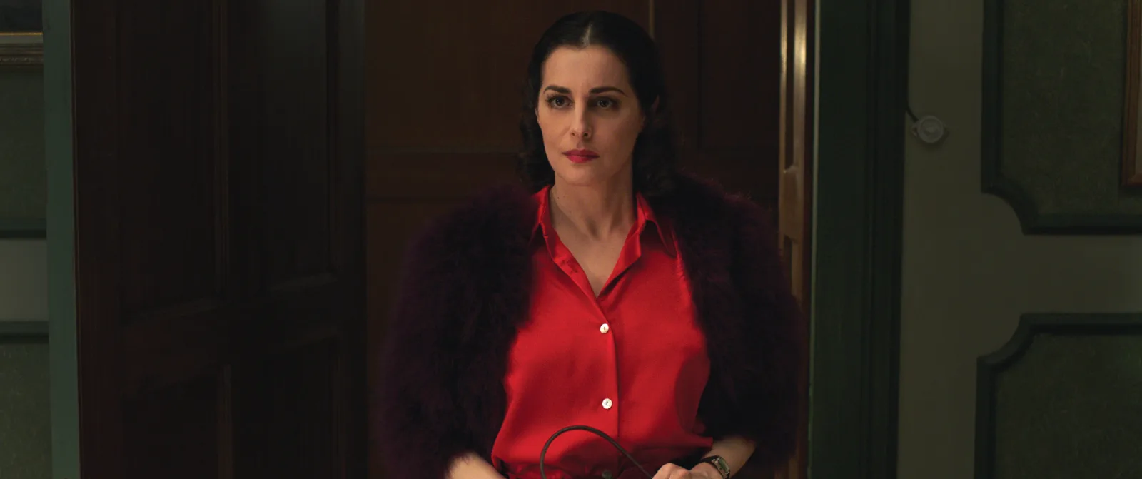 Einzelbild aus „Die Nacht der 1000 Stunden“, Amira Casar. Kamera: Christian Berger