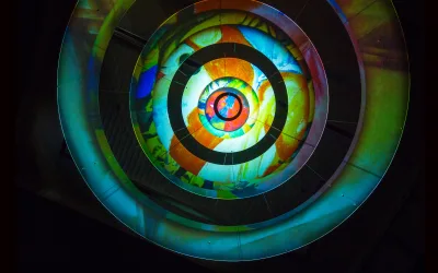 „Parallaxis“ – Medieninstallation für die Ausstellung „Farbenrausch“ im Leopold Museum