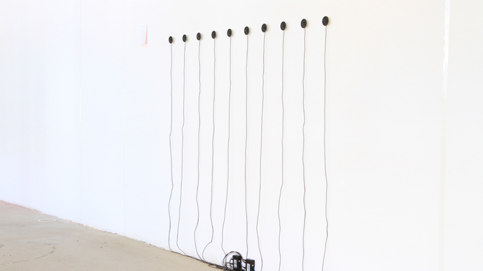 „Parameter{world} - parameters for every or no thing“, Michael Bachhofer, David Palme: „Brunnenmarkt Dynamics“, 2011