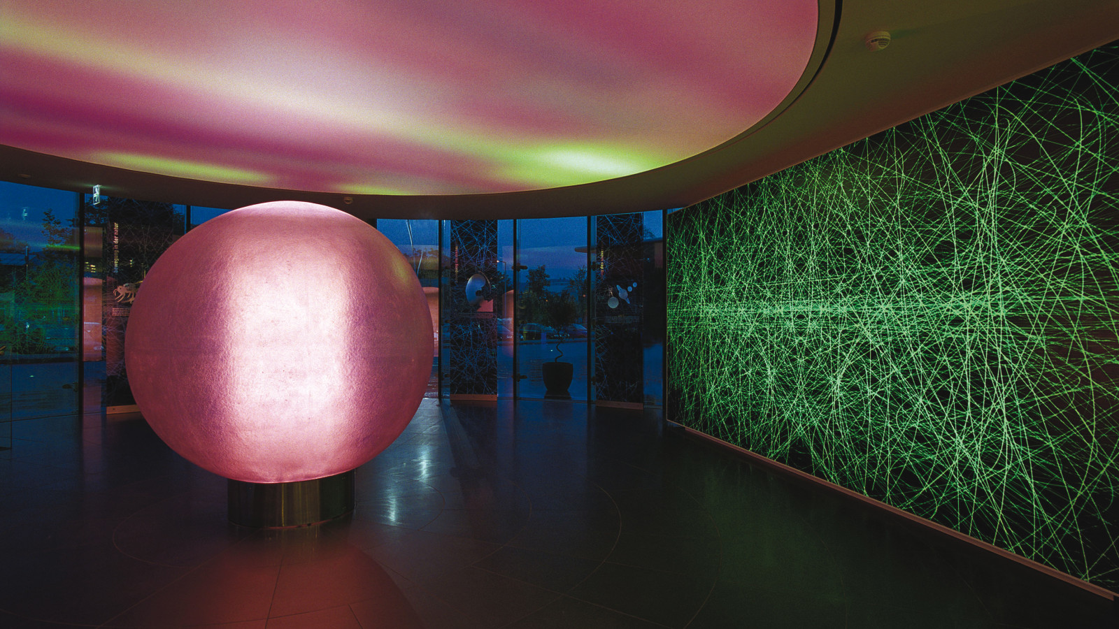 „Doppler Foyer“ im Hangar-7, Foto: Andreas Hauch