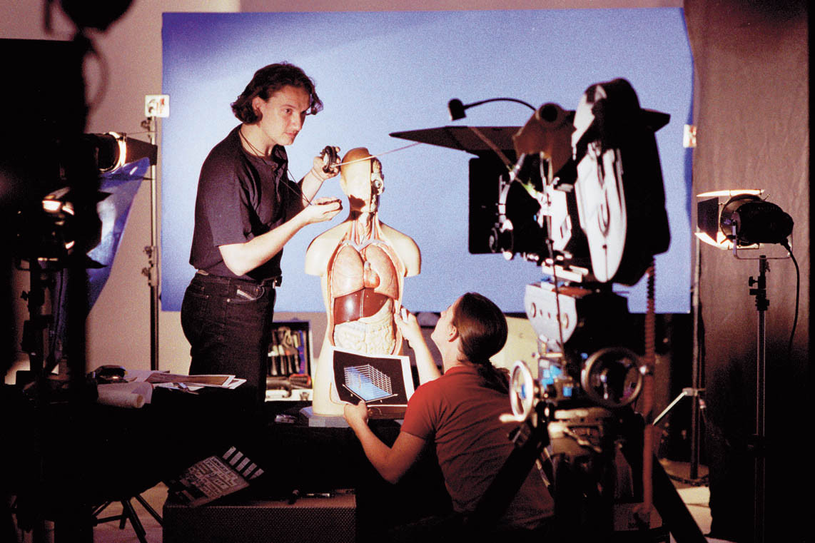 Dreharbeiten „tx-transform“ Demonstration, Erwin Meisel und Sigrid Markl bei Synchrofilm Wien, 1998.